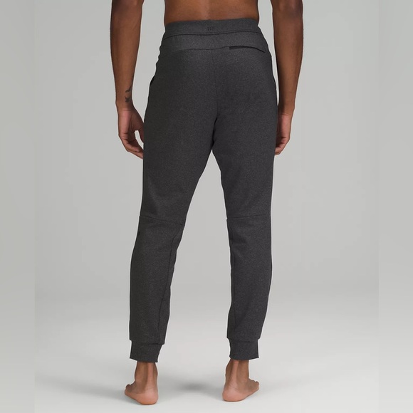 LULULEMON Men Intent Jogger 30" in Heather Black size M - Picture 3 of 6